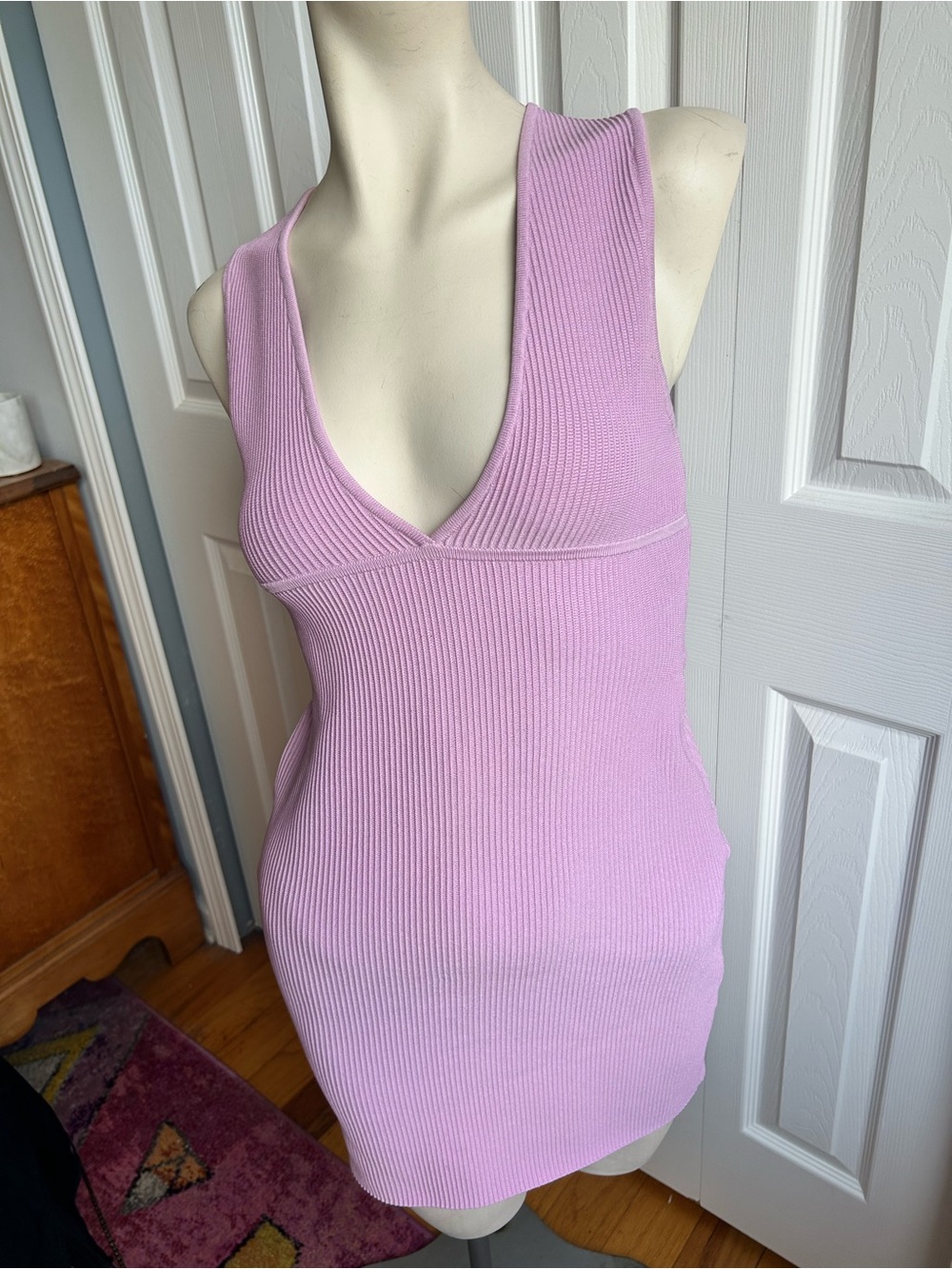 Aritzia babaton sculpt knit Ribbed V-Neck Mini Dress - Lavender Pink